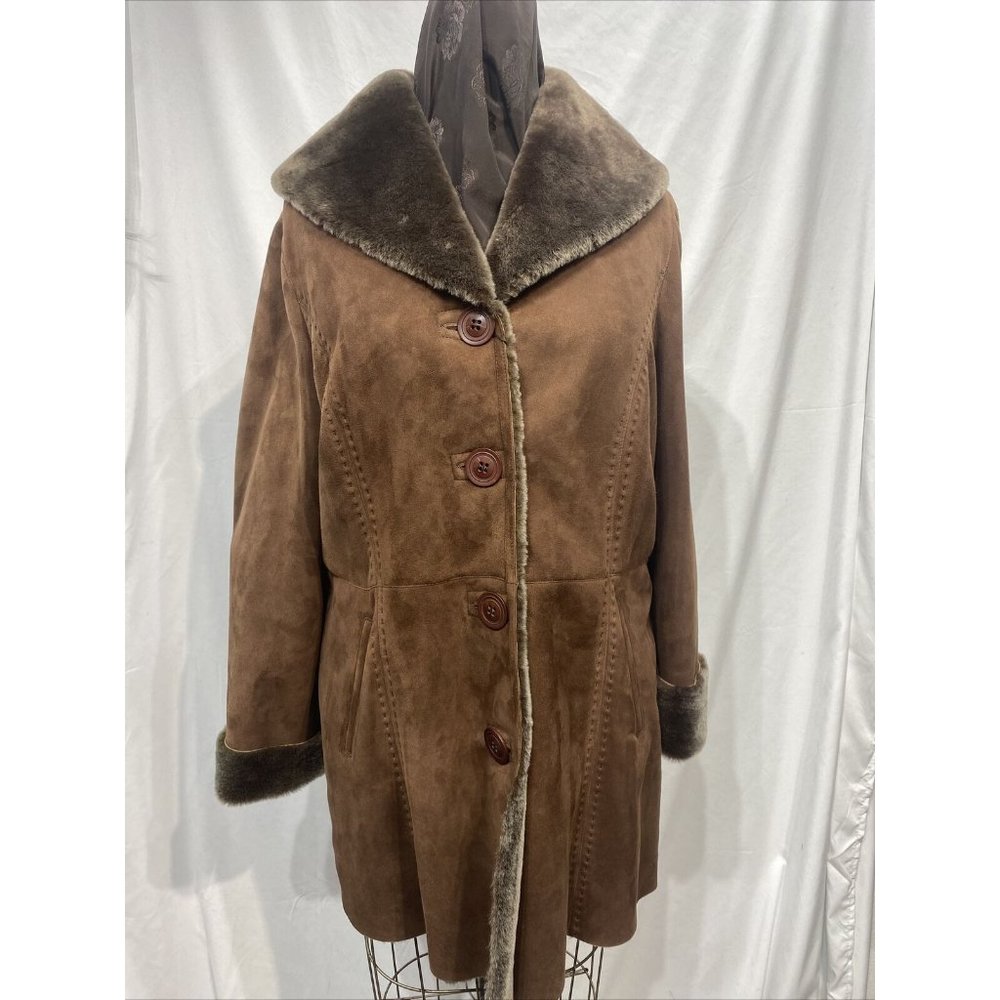 Dibello Brown Shearling Stroller